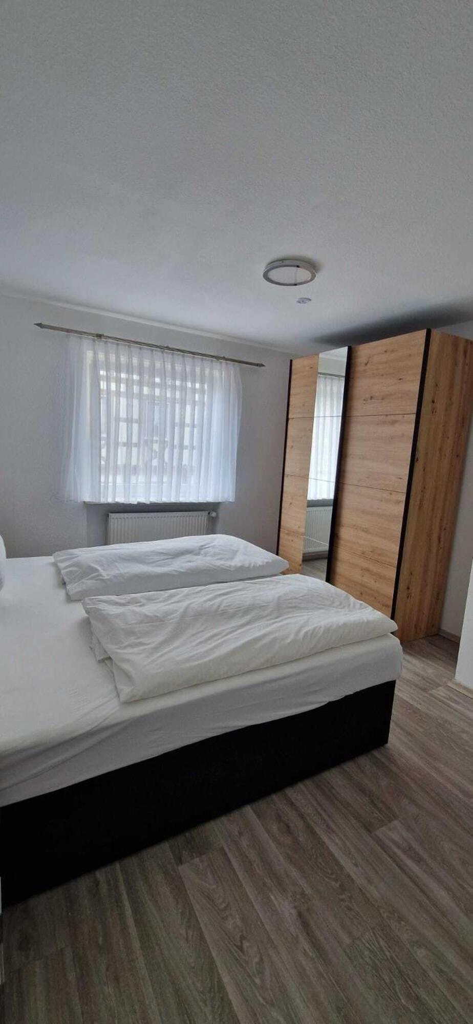Krone Das Hotel 타우베레테르스하임 객실 사진